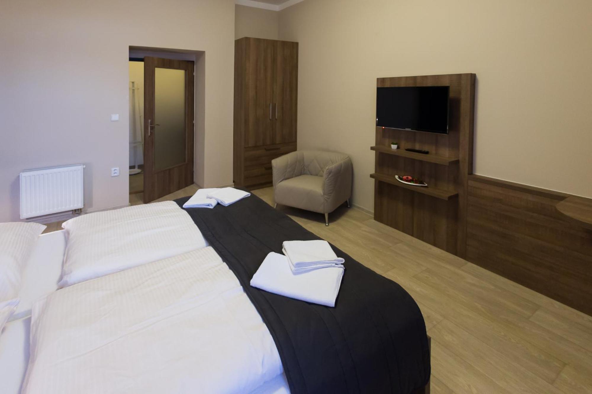 Penzion Apartmány Resident Poděbrady Exterior foto